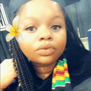 Meet your Posher, Eboni